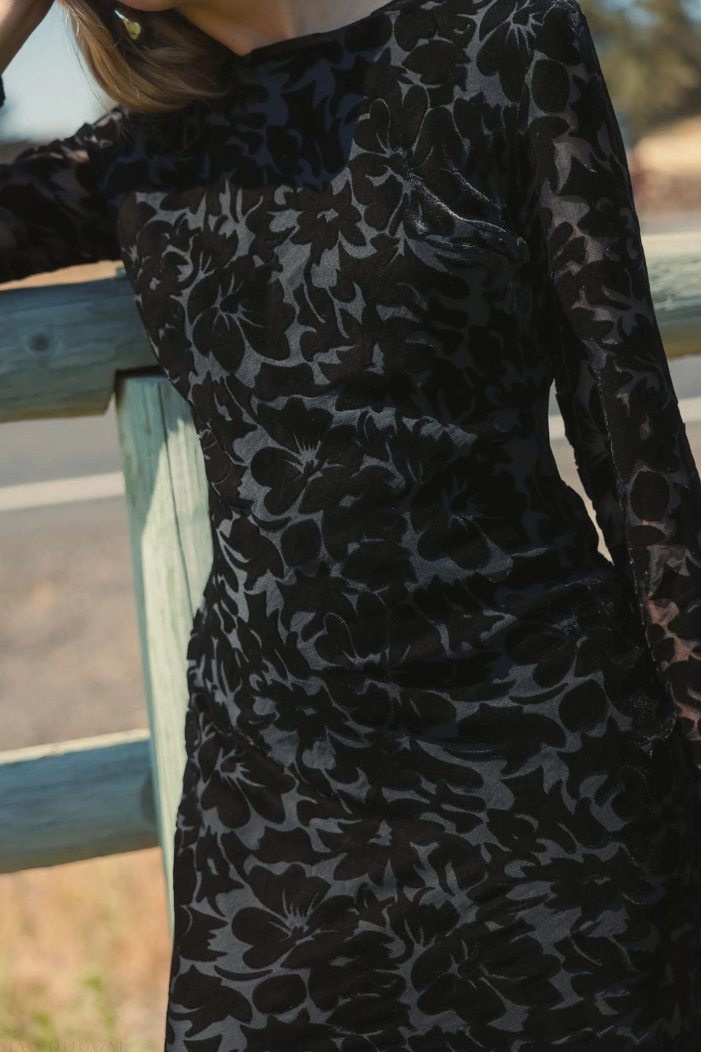 Black Burnout Velvet Long Sleeve Midi Dress